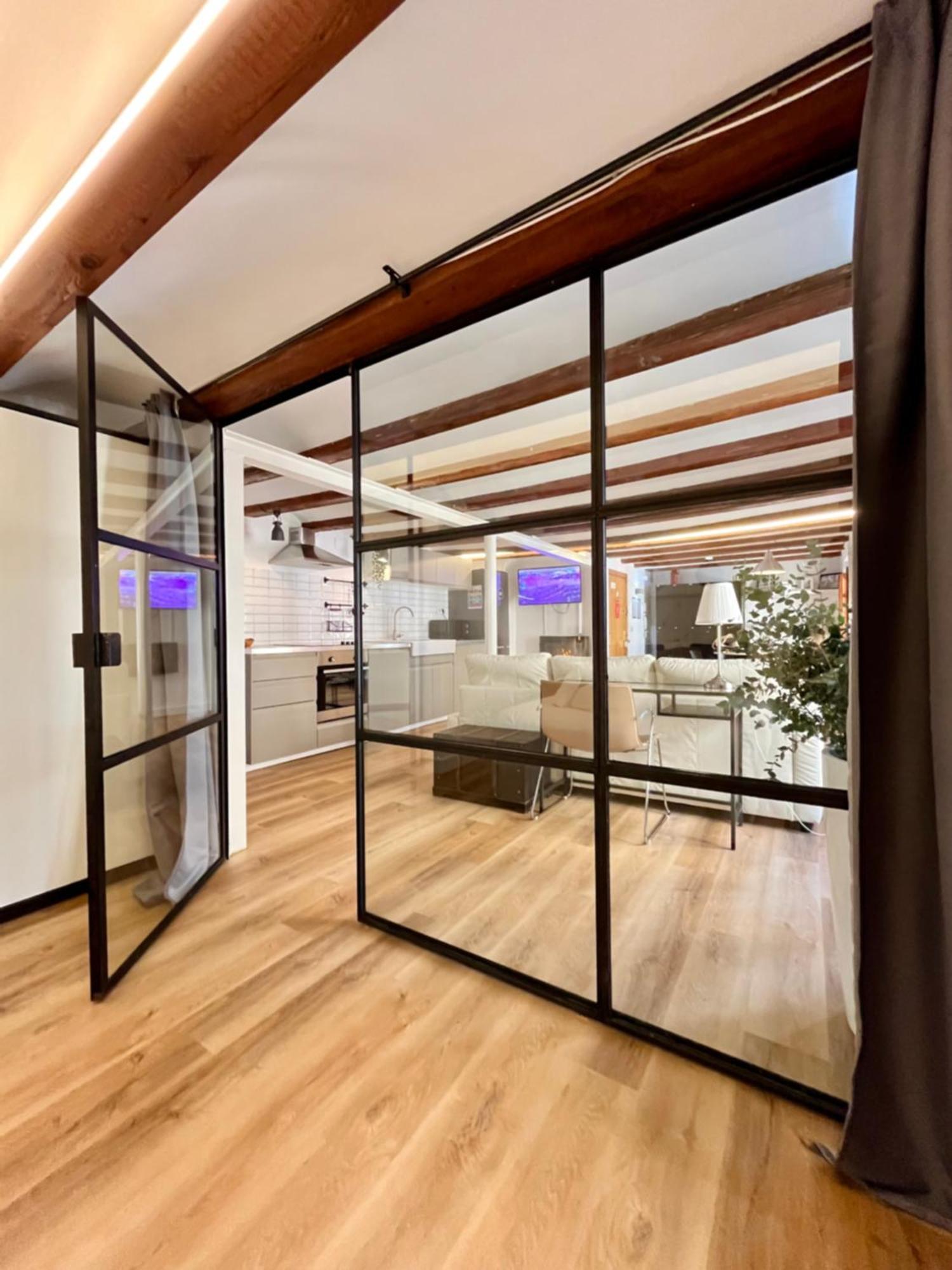 Werentvlc - Encantador Loft Casco Antiguo Valencia Eksteriør billede