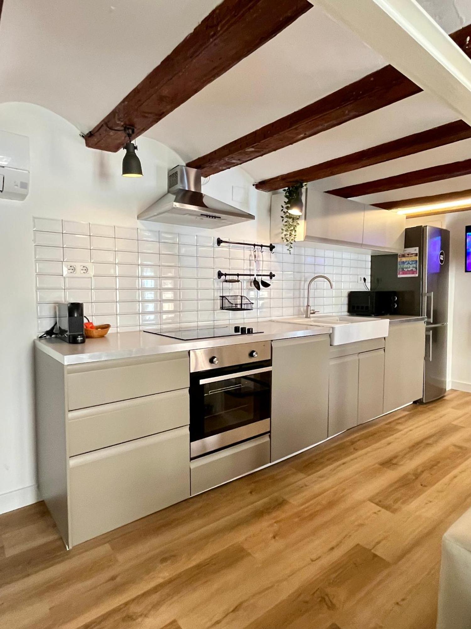 Werentvlc - Encantador Loft Casco Antiguo Valencia Eksteriør billede